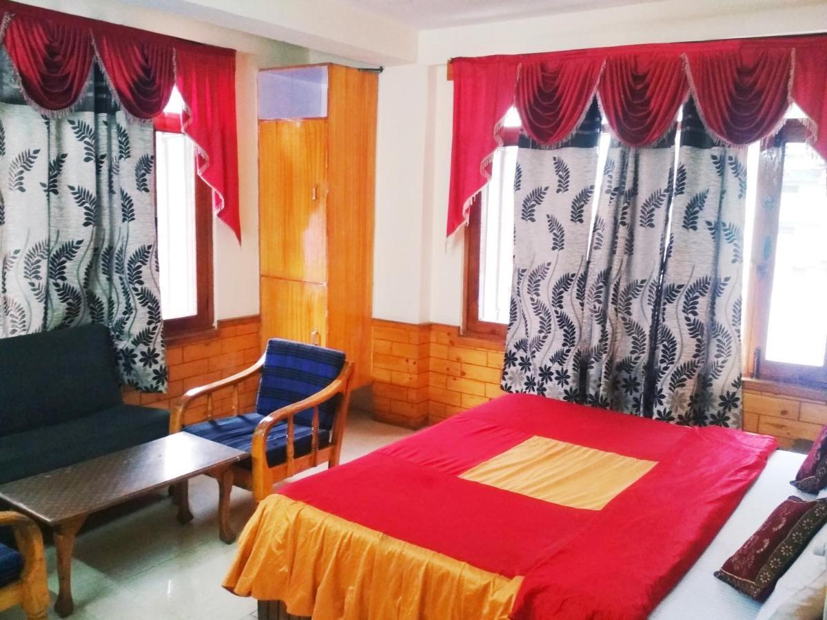 Hotel Snow Mountain Mall Road Manali  Ngoại thất bức ảnh